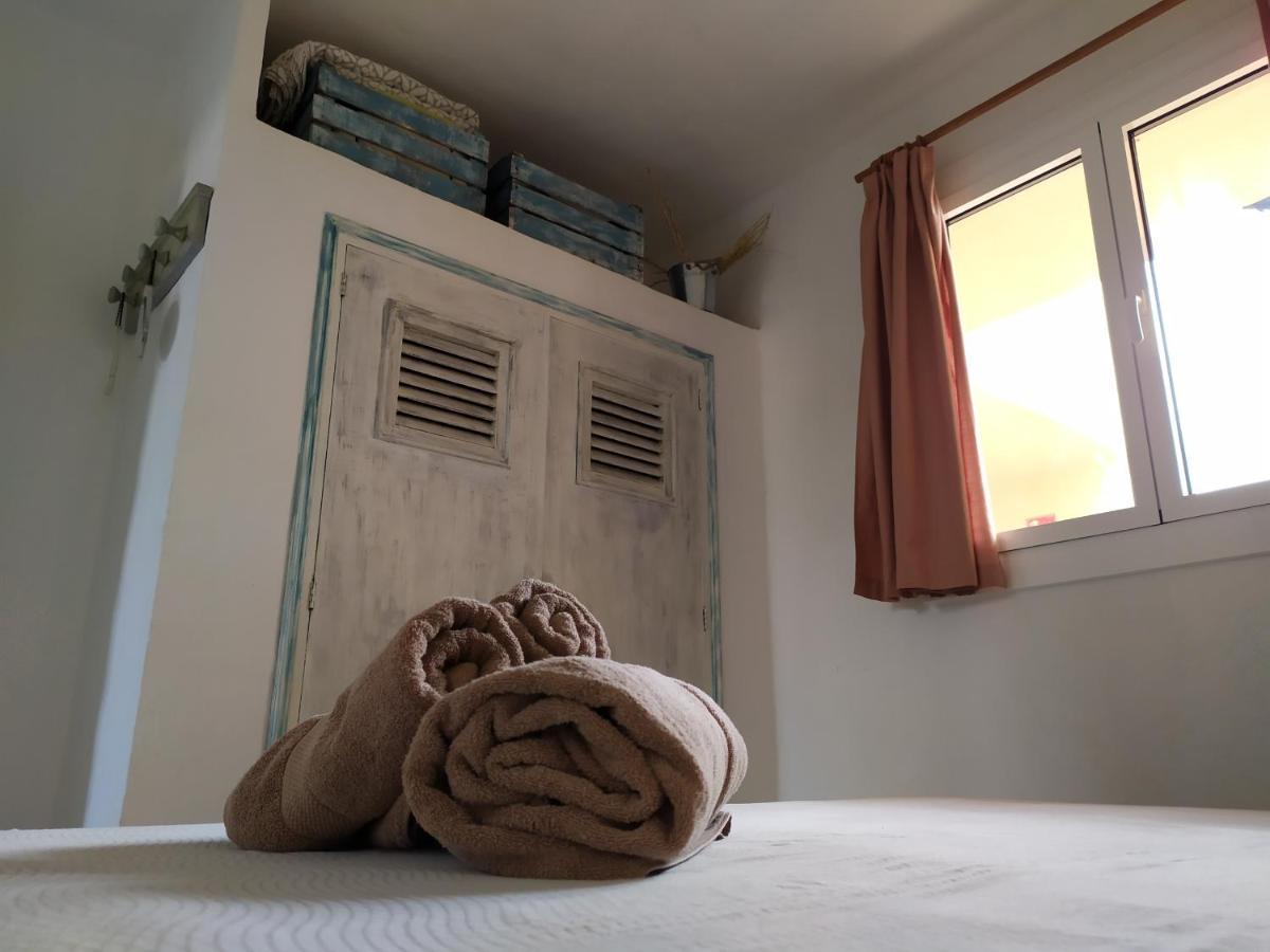 Bonito Apartamento A 20M Del Mar Es Pujols Luaran gambar
